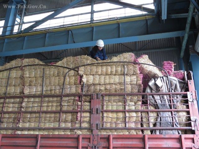 攀鋼釩物流中心嚴(yán)把加固材料到貨驗(yàn)收關(guān)