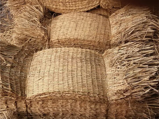 防汛草袋的制作工藝及設(shè)備要求 防汛草袋的制作工藝及設(shè)備要求