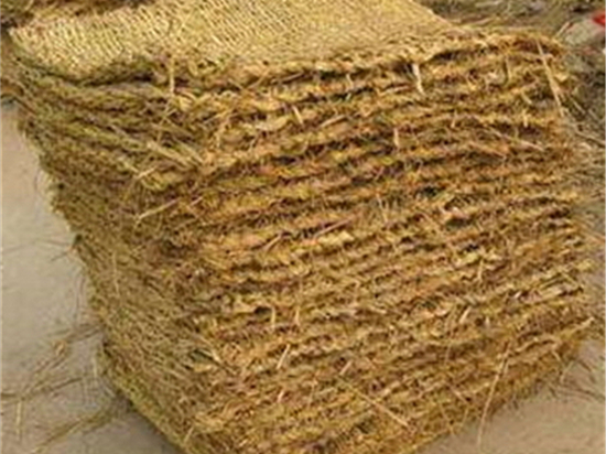 防汛草袋的制作工藝與設(shè)備選型指南報(bào)告 防汛草袋的制作工藝與設(shè)備選型指南報(bào)告