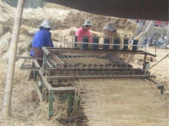 煤礦草苫技術(shù)在礦山環(huán)境治理中的應用前景評估 煤礦草苫技術(shù)在礦山環(huán)境治理中的應用前景評估