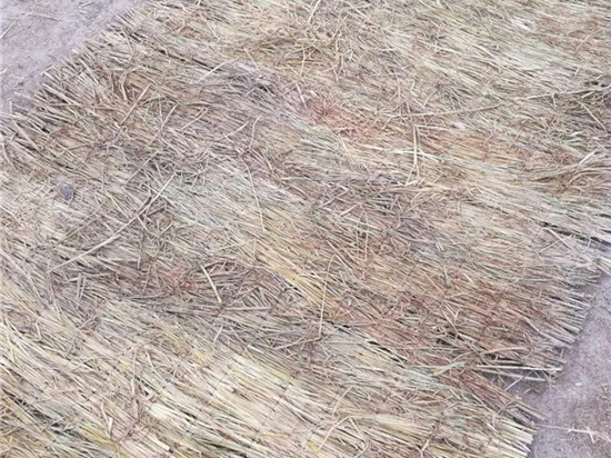 如何評(píng)估草苫廠的信譽(yù)和資質(zhì)？