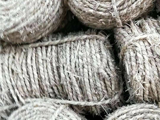 內(nèi)蒙防風(fēng)治沙草繩廠家品質(zhì)與服務(wù)并重 內(nèi)蒙防風(fēng)治沙草繩廠家品質(zhì)與服務(wù)并重