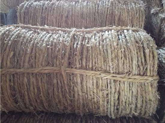 內(nèi)蒙防風(fēng)治沙草繩:品質(zhì)與價(jià)格詳解 內(nèi)蒙防風(fēng)治沙草繩:品質(zhì)與價(jià)格詳解