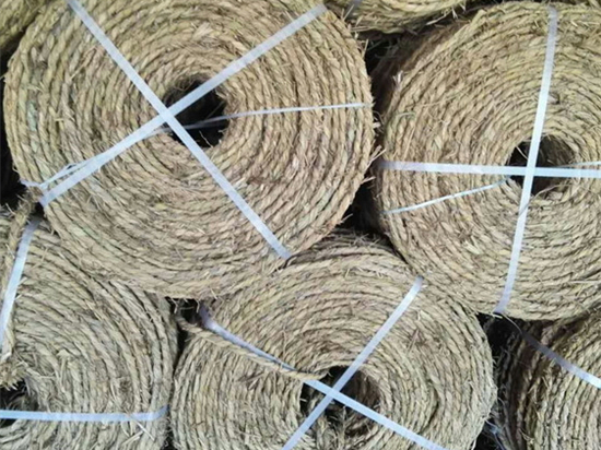 探討設備包裝防滑管樁草繩的選材與工藝 探討設備包裝防滑管樁草繩的選材與工藝