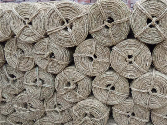 內(nèi)蒙防風(fēng)治沙草繩廠(chǎng)家：守護(hù)草原，治理沙漠的使命