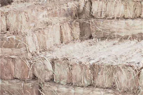 讓環(huán)保理念滲透到每一個細節(jié)，草支墊為您保駕護航