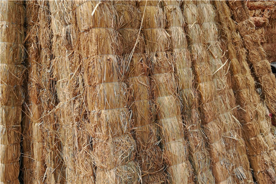 用草支墊守護(hù)鋼鐵生產(chǎn)大環(huán)境