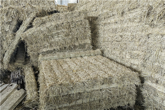 鋼廠鐵路運輸防滑加固稻夫草支墊的安裝與維護(稻草墊的使用方法) 鋼廠鐵路運輸防滑加固稻夫草支墊的安裝與維護(稻草墊的使用方法)