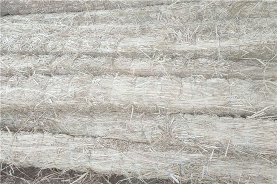 防滑草支墊在鋼廠鐵路裝載中的應(yīng)用研究(防滑草墊子)