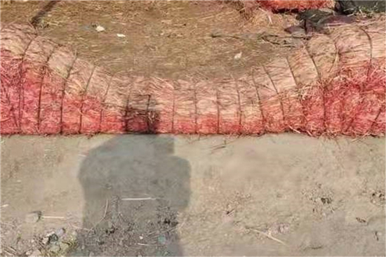 鐵路鋼廠裝載防滑草支墊廠家 服務(wù)范圍廣泛(鐵路專用草支墊廠家直銷) 鐵路鋼廠裝載防滑草支墊廠家 服務(wù)范圍廣泛(鐵路專用草支墊廠家直銷)