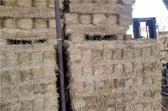 稻夫草支墊在鐵路運(yùn)輸裝載加固中的應(yīng)用研究(稻草墊厚度不得小于且壓實(shí)后不得小于10mm) 稻夫草支墊在鐵路運(yùn)輸裝載加固中的應(yīng)用研究(稻草墊厚度不得小于且壓實(shí)后不得小于10mm)