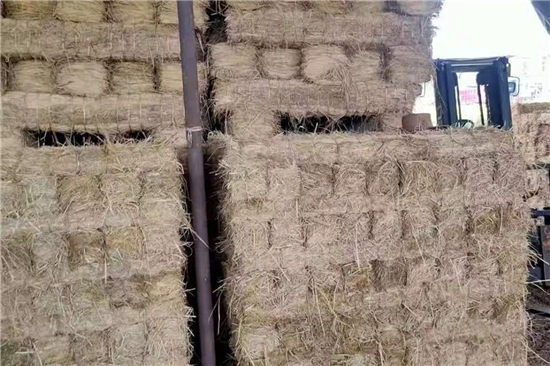 鋼廠鐵路運輸防滑加固稻夫草支墊的國內(nèi)外發(fā)展現(xiàn)狀(稻夫草編制品廠) 鋼廠鐵路運輸防滑加固稻夫草支墊的國內(nèi)外發(fā)展現(xiàn)狀(稻夫草編制品廠)